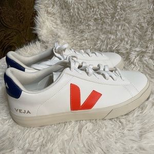 Veja Campo ChromeFree Leather Sneaker